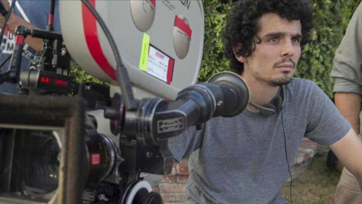 El director Damien Chazelle, en el rodaje de 'La La Land'.-