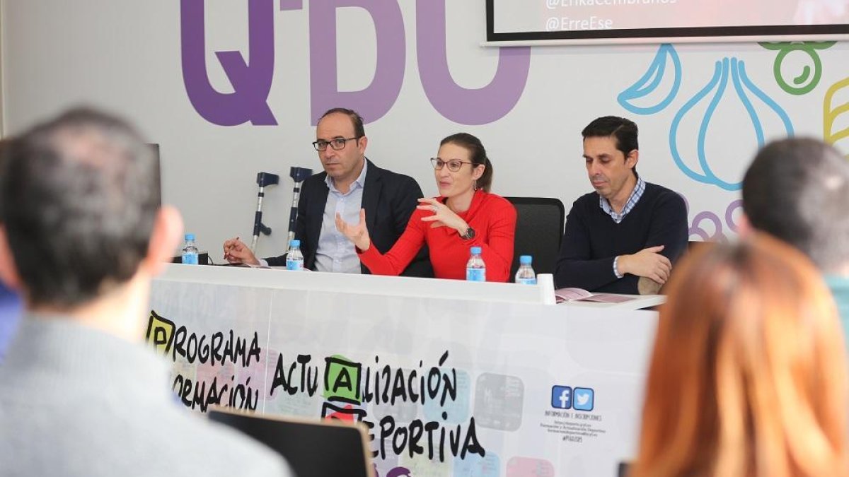 Víctor Alonso, María Perrino-Peña y Rafael Aceves.-EL MUNDO