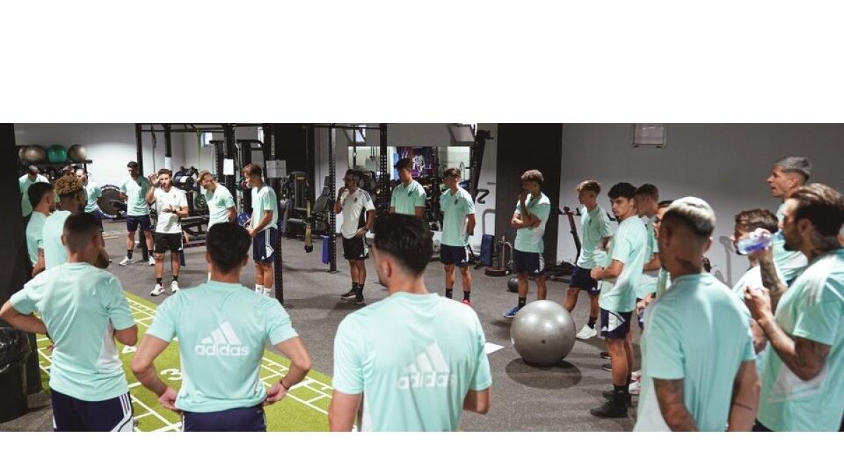 Sesión de entrenamiento en el gimnasio de Zorrilla. / RV. / A. PUENTE