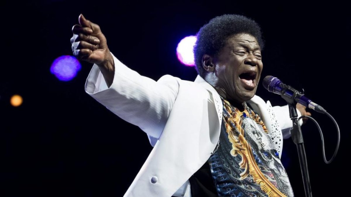 Charles Bradley, durante un concierto en julio del 2016 en Montreux (Suiza).-JEAN-CHRISTOPHE BOTT (EFE)