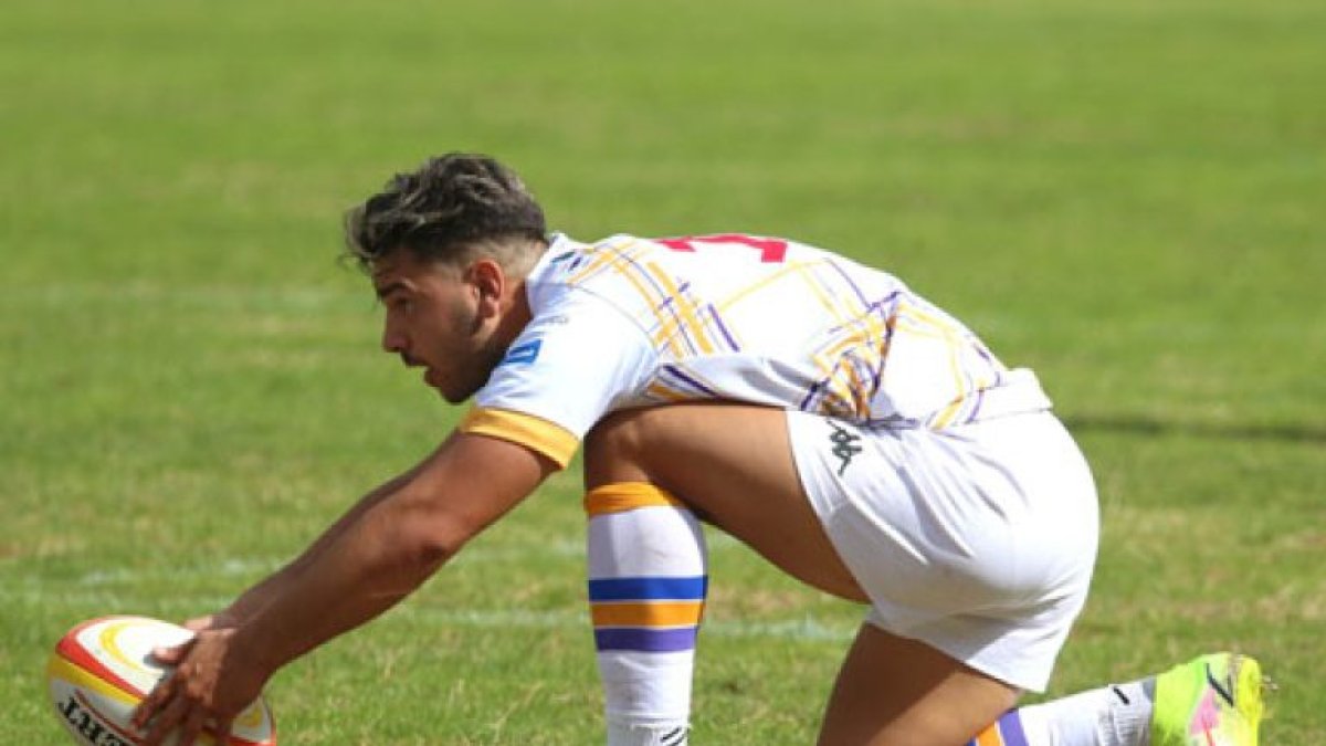 Santiago Ortega, nuevo jugador de SilverStorm El Salvador, en un partido disputado con Pozuelo RU. / Domingo Torres: