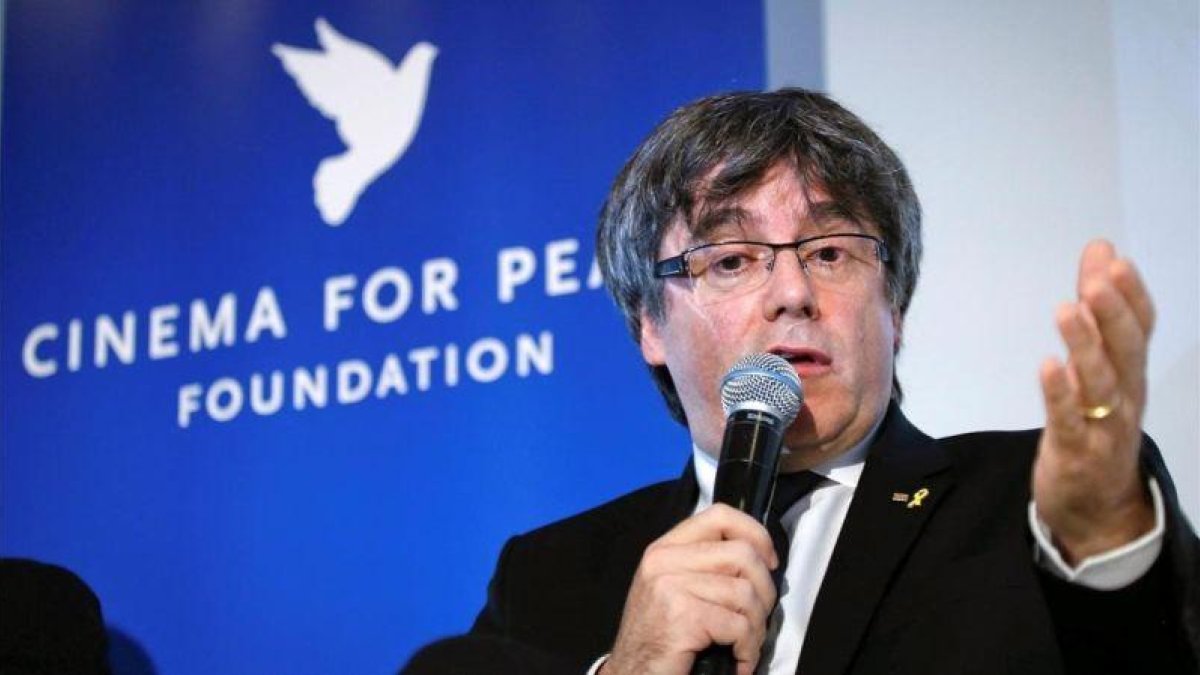 El expresidente de la Generalitat Carles Puigdemont.-EFE / JOSE VILLALGORDO