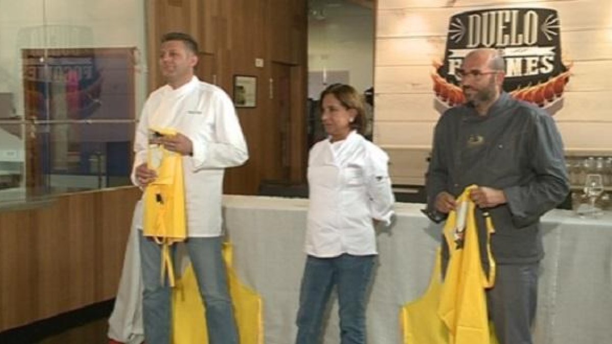 Pedro Mario Pérez, Isidora Beotas y Juanjo Pérez en la grabación.-E. M.