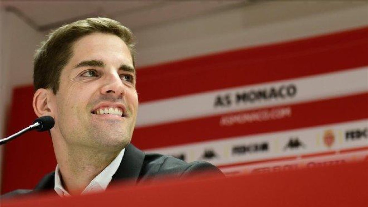 Robert Moreno en rueda de prensa del Mónaco-YANN COATSALIOU / AFO