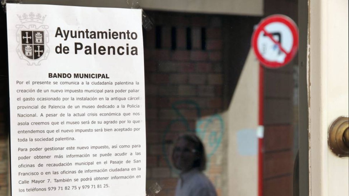Falso bando municipal aparecido por las calles de Palencia que anunciaba la creación de un nuevo impuesto-Ical