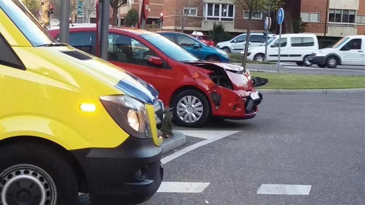 Estado en el que quedó uno de los vehículos accidentados.-EUROPA PRESS