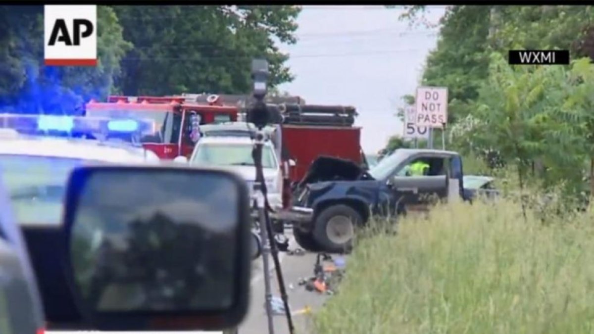 Escena del atropello de ciclistas en Michigan.-