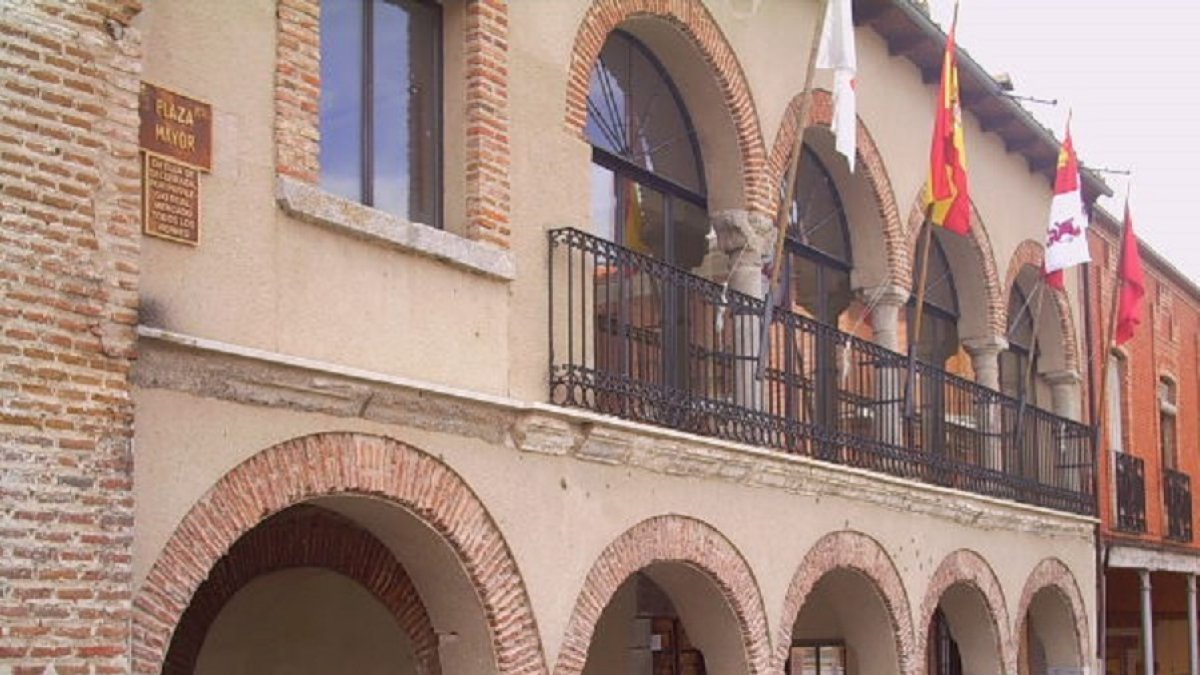 Plaza Mayor de Olmedo. - EM