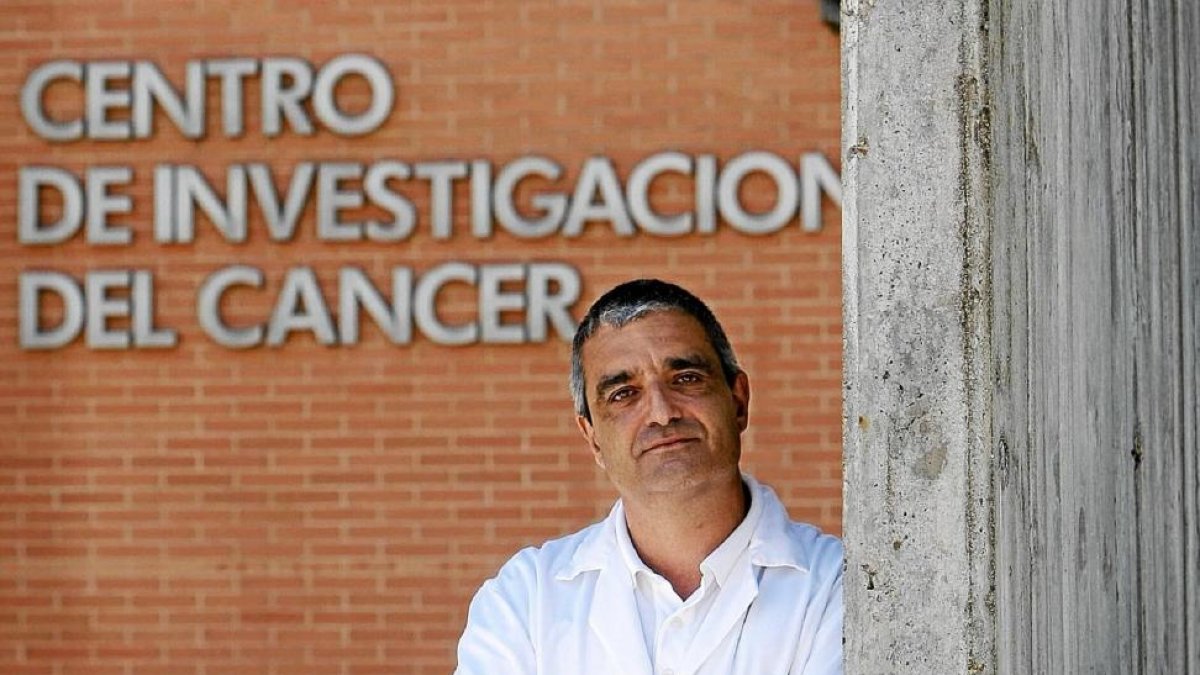El doctor Xosé Ramón García Bustelo en una foto de archivo.-EL MUNDO