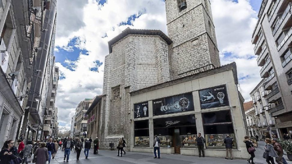 Joyería adosada a la Iglesia de Santiago-Pablo Requejo