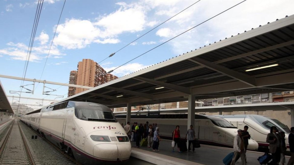 AVE en Castilla y León-ICAL