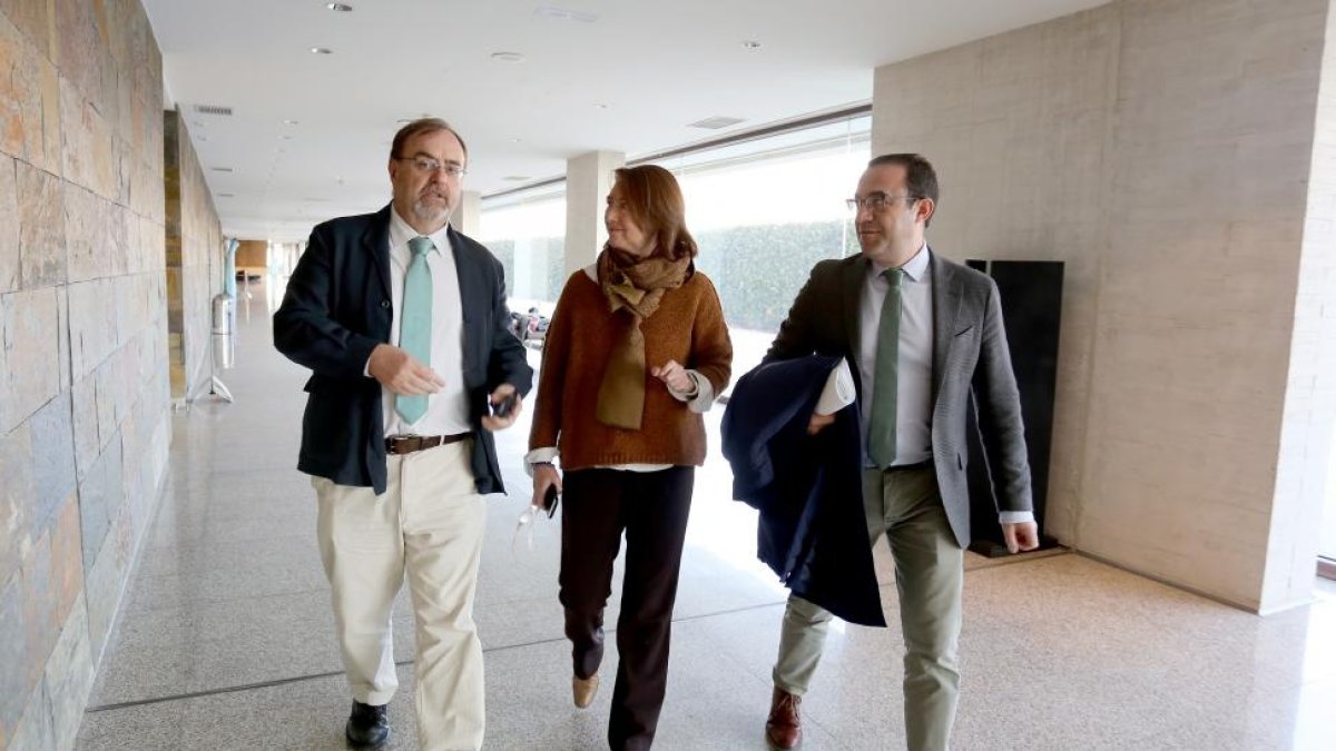El consejero de Educación, Fernando Rey, asiste a una jornada académica organizada por el Consejo Escolar sobre ‘Tiempos Escolares’-ICAL