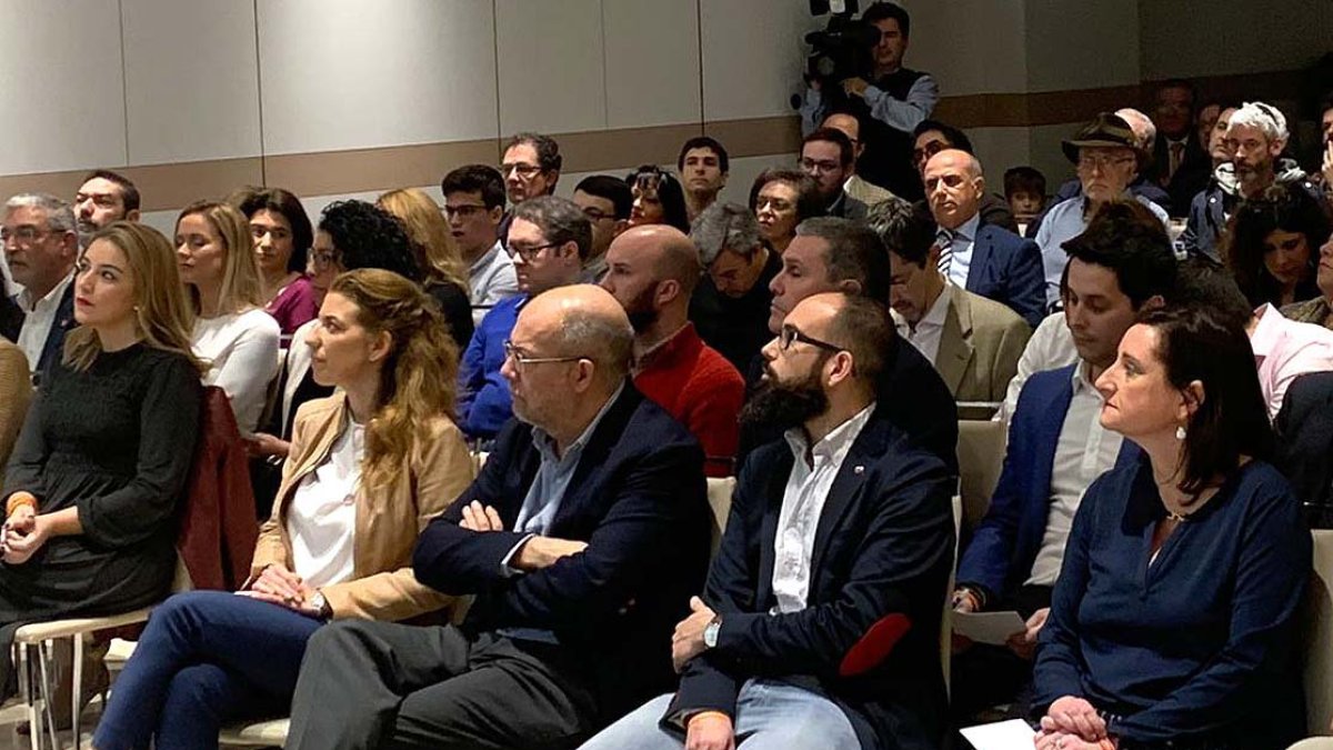El vicepresidente de la Junta de Castilla y León participa en un acto de Cs Eres Tu en Sevilla. - ICAL