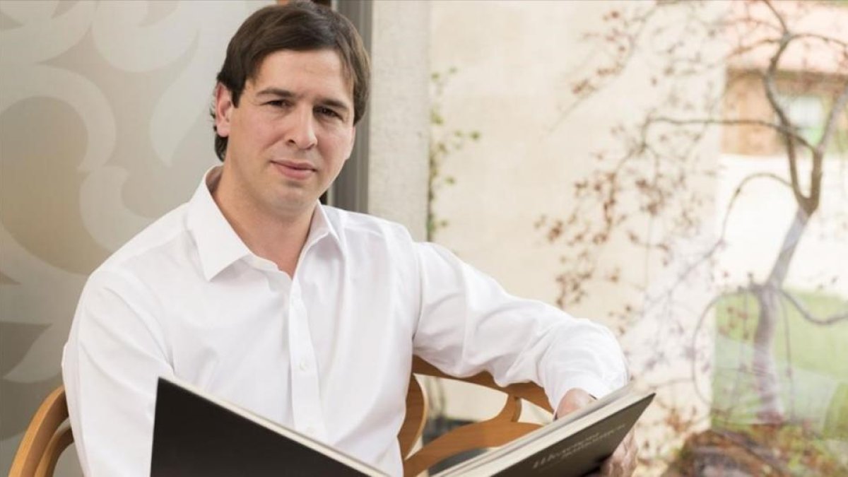 El músico David Sánchez, conocido artísticamente como David Azagra, hermano del líder del PSOE, Pedro Sánchez.-DAVID AZAGRA.COM