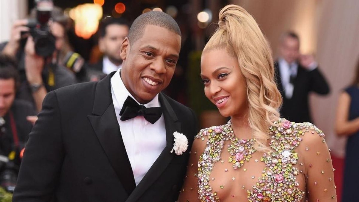 Jay-Z y Beyoncé, en una gana en el MOMA de Nueva York en el 2015.-/ MIKE COPPOLA