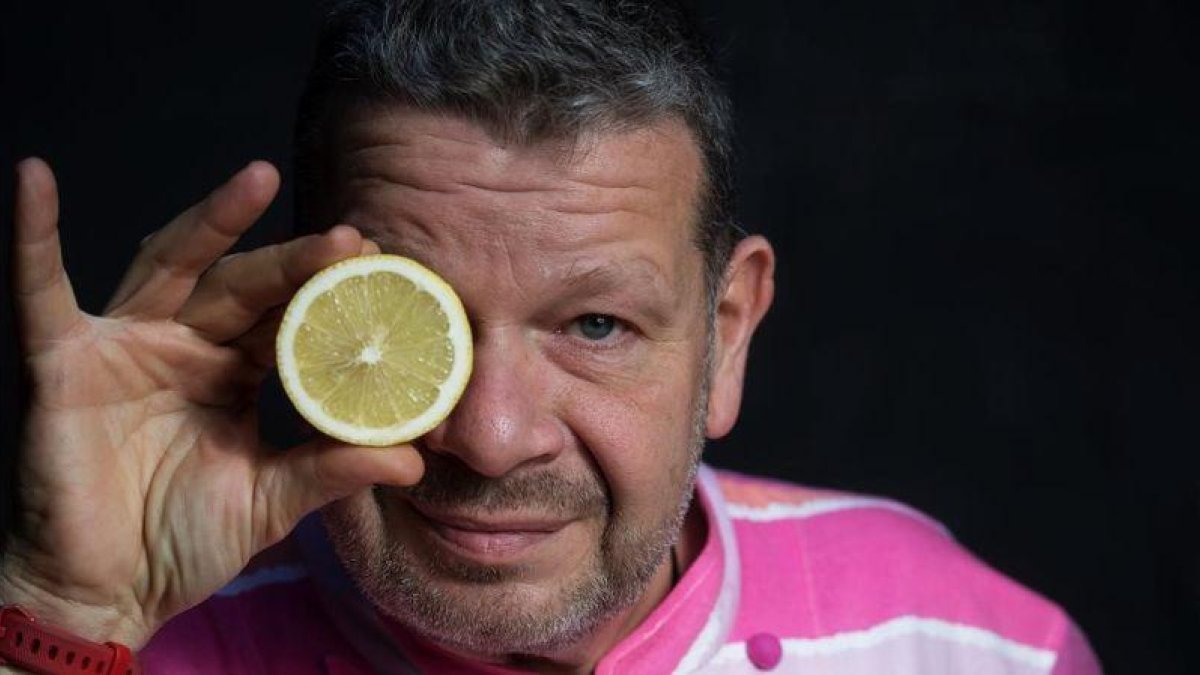 El chef Alberto Chicote, en su reciente workshop en Barcelona.-JOAN CORTADELLAS
