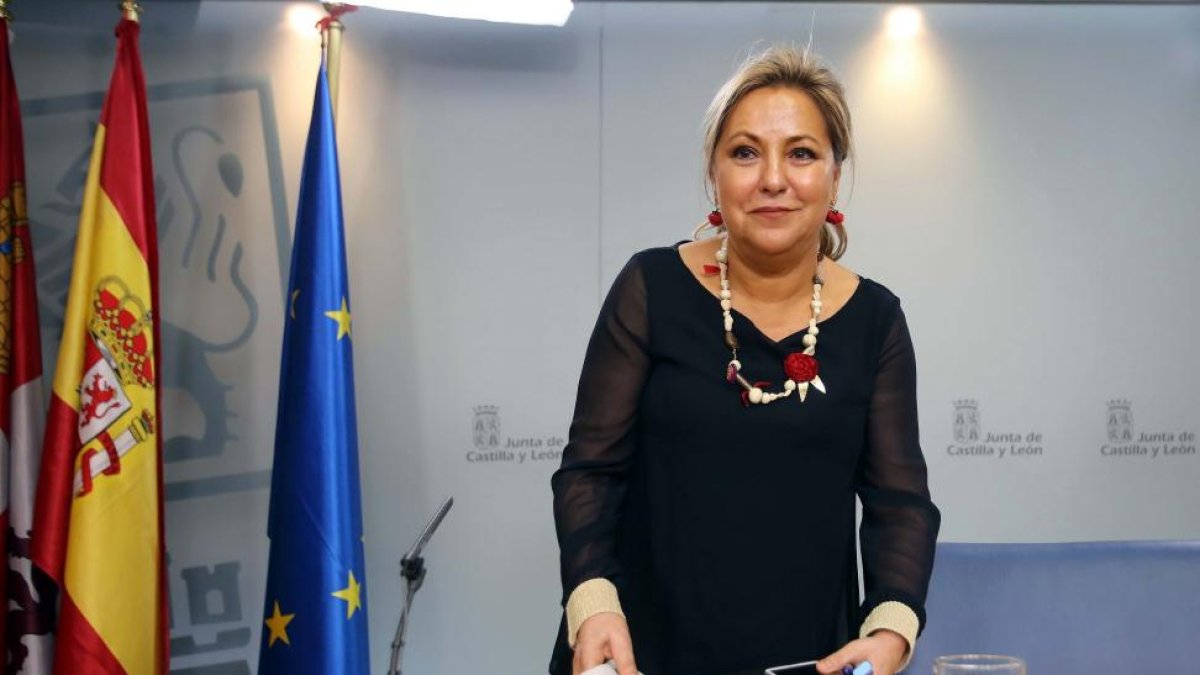 La vicepresidenta y portavoz, Rosa Valdeón, informa de los acuerdos alcanzados en el Consejo de Gobierno.-ICAL