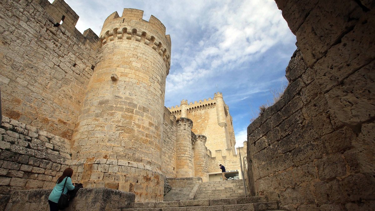 Entrada al Museo del Vino de Peñafiel - Ical