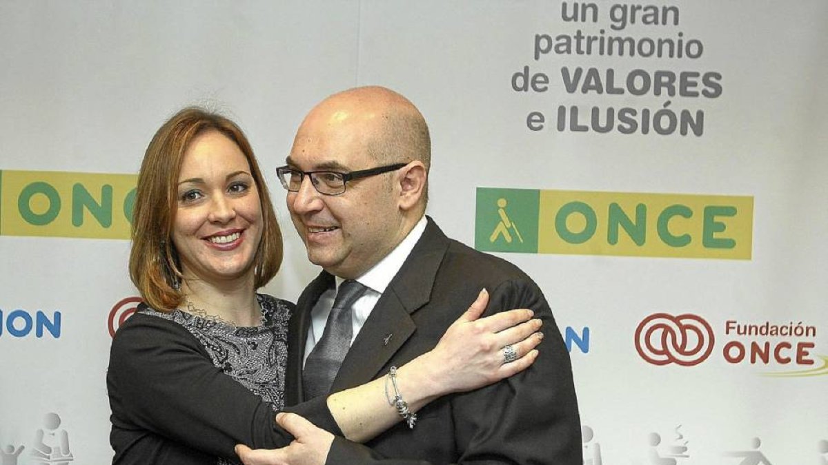 La presidenta del Consejo Territorial, Arancha Casado, con Miguel Díaz-Ical