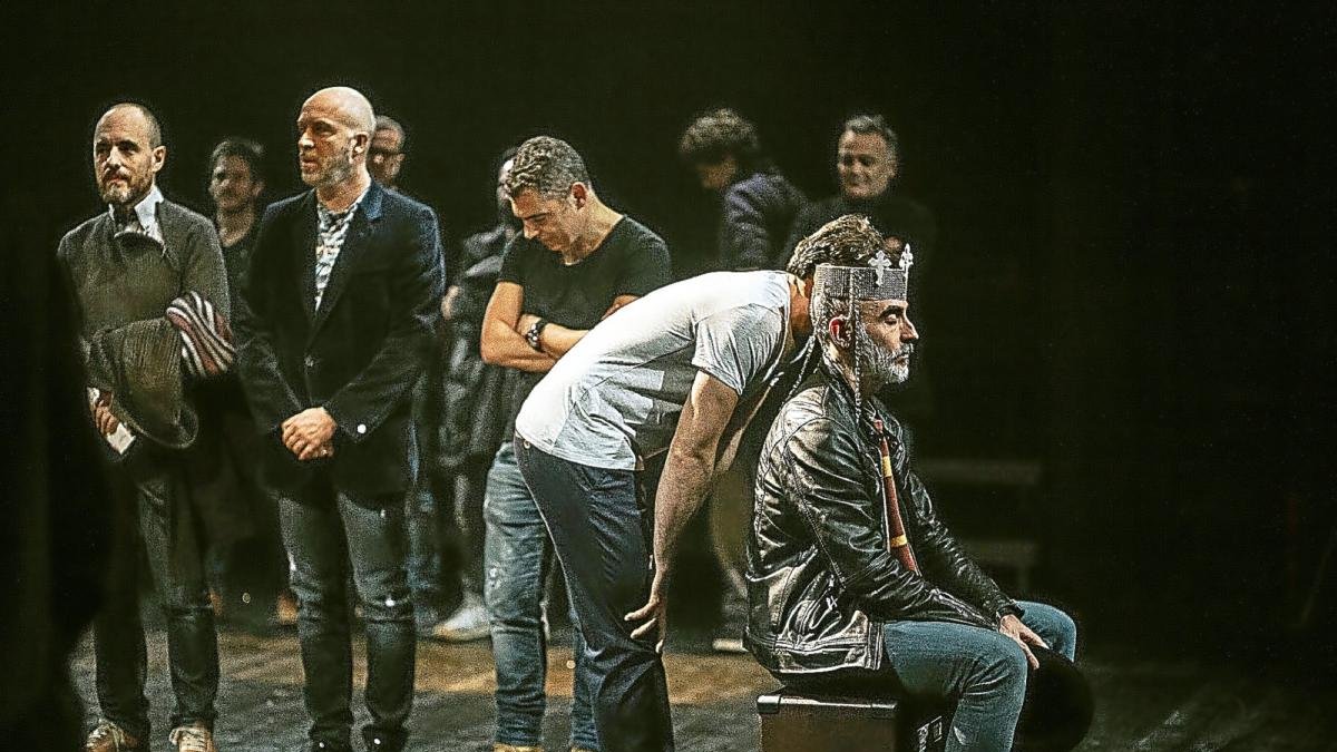 Una imagen del ‘Hamlet entre todos’ de Los Números Imaginarios.-E.M.