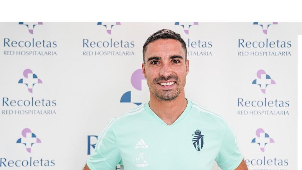 Sergio Asenjo antes del reconocimiento. / RV