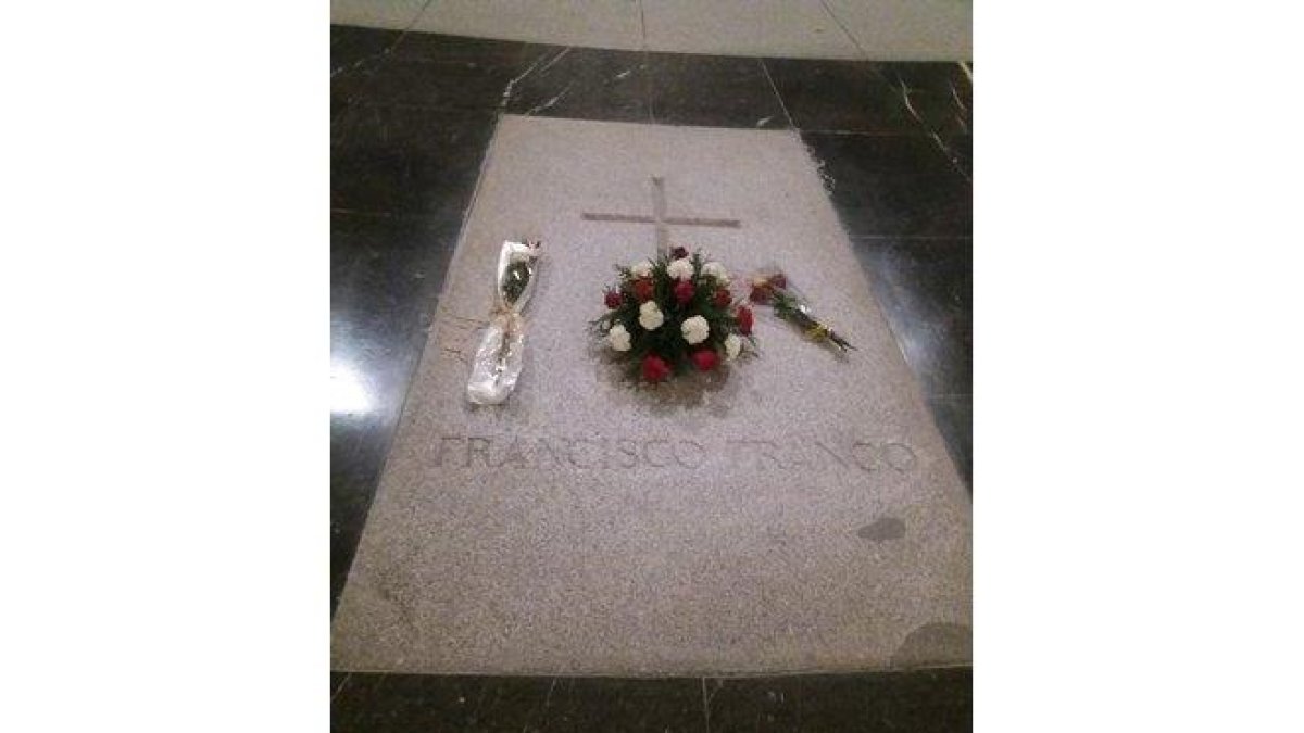 Tumba de Franco en el Valle de los Caídos.-EUROPA PRESS