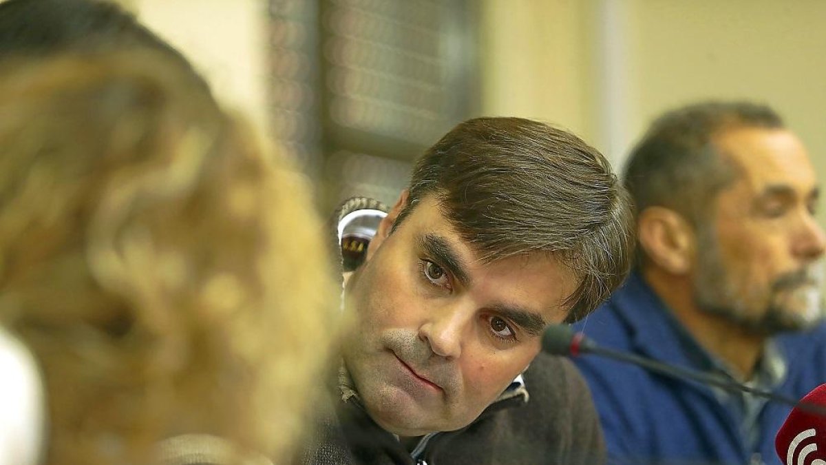 Álvarez de Arriba durante la rueda de prensa.-ICAL