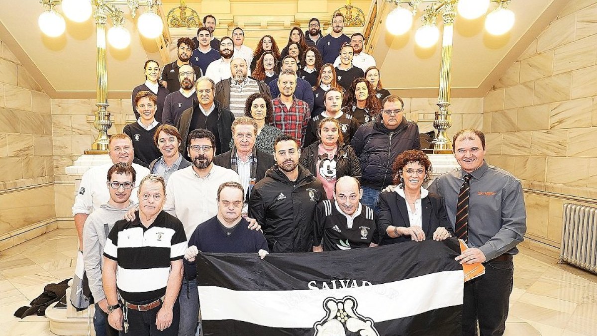 Jugadores, dinamizadores y representantes de las diferentes entidades. | D.V.