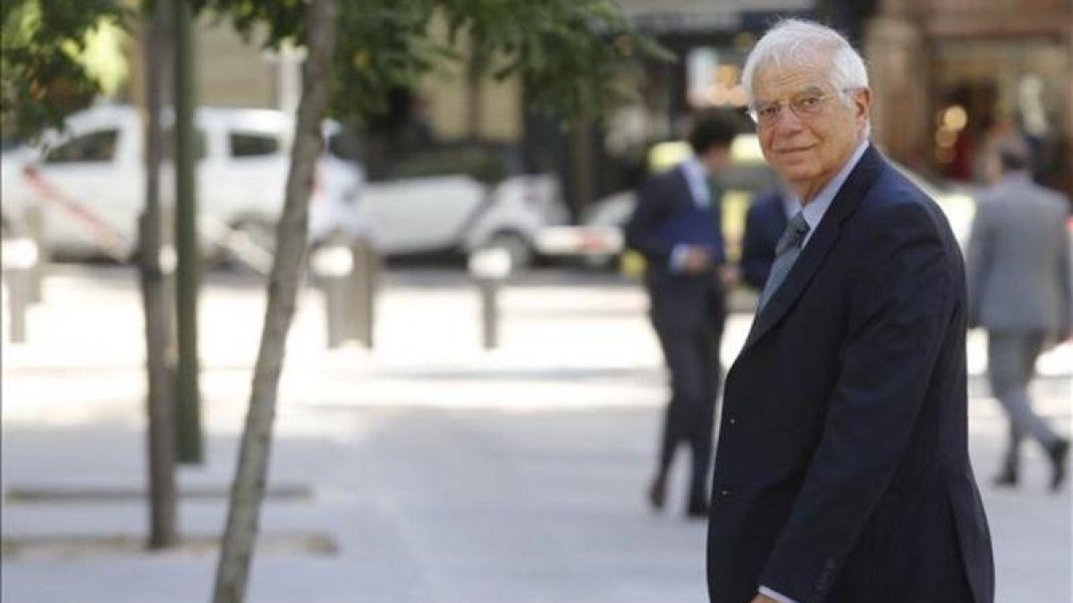 El exministro de Obras Públicas y Urbanismo, Josep Borrell.-AGUSTIN CATALAN