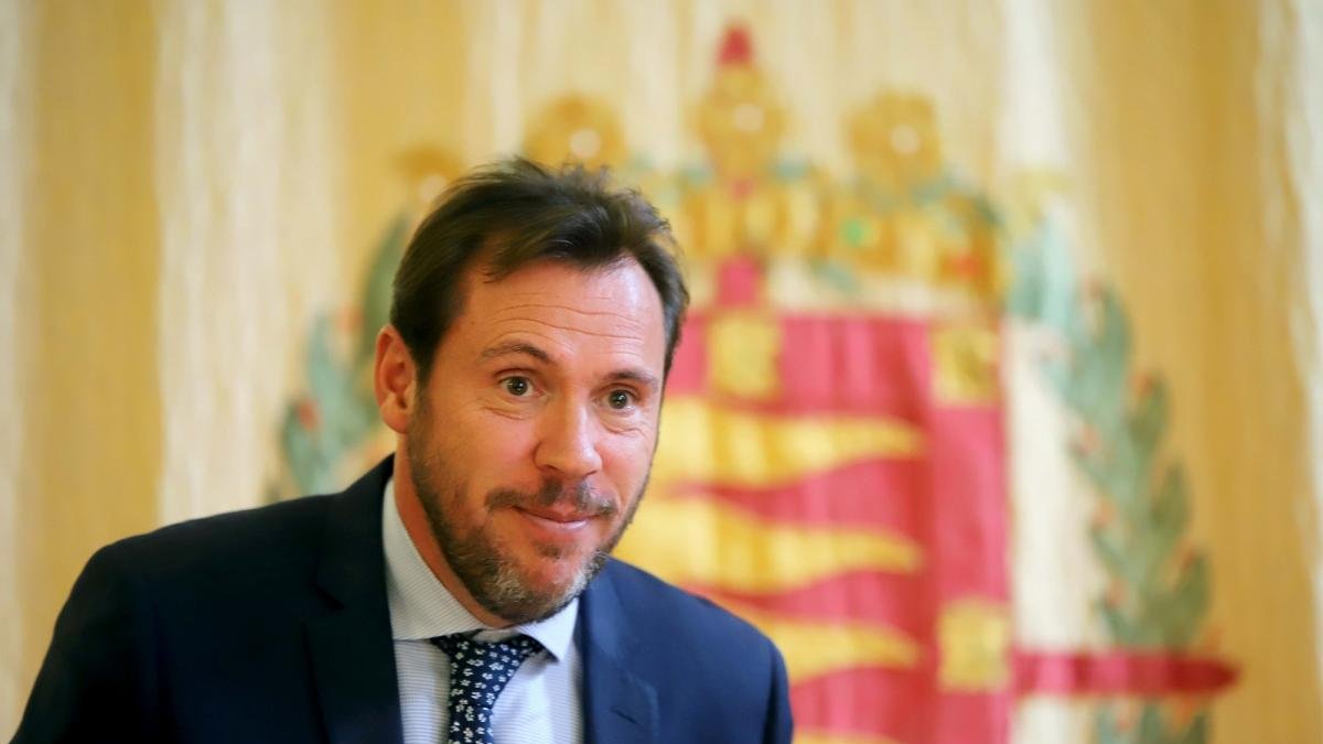 Óscar Puente, en el momento de anunciar la celebración de la cumbre.-ICAL