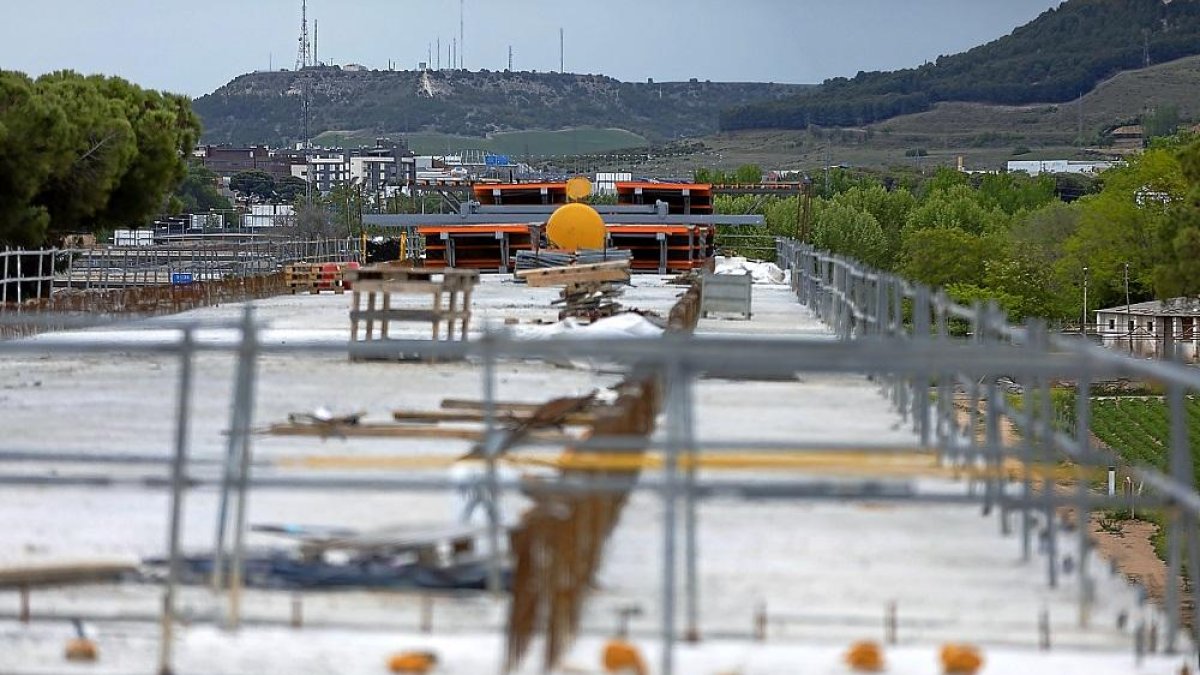 Las obras de la Variante Este de Mercancías continúan gracias a la nueva licitación y con el avance de las obras en el viaducto de los Tramposos.-P. REQUEJO/PHOTOGENIC