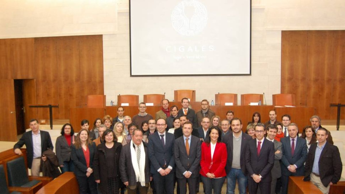 Los agentes de la Ruta del Vino de Cigales en Fuensaldaña-El Mundo