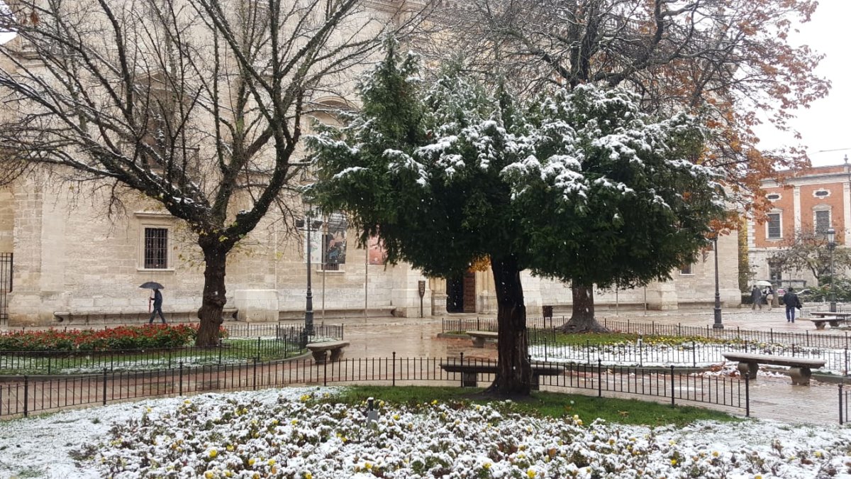 Imagen de archivo de nieve en Valladolid. | E. M.
