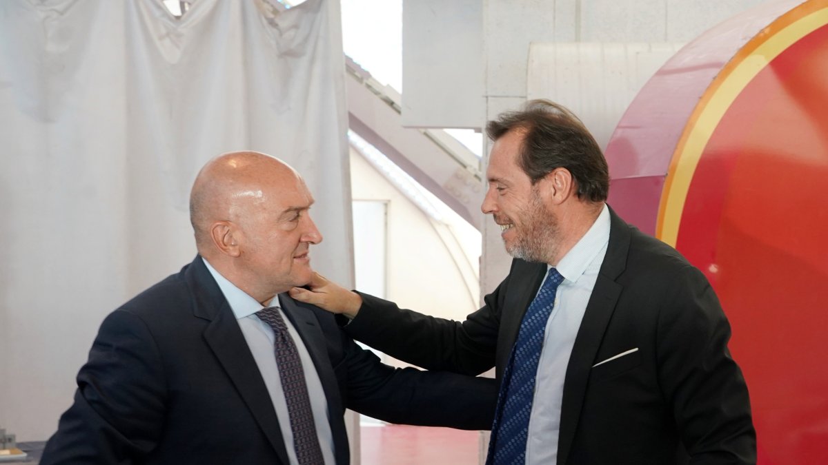 Jesús Julio Carnero y Óscar Puente en una imagen de archivo. ICAL