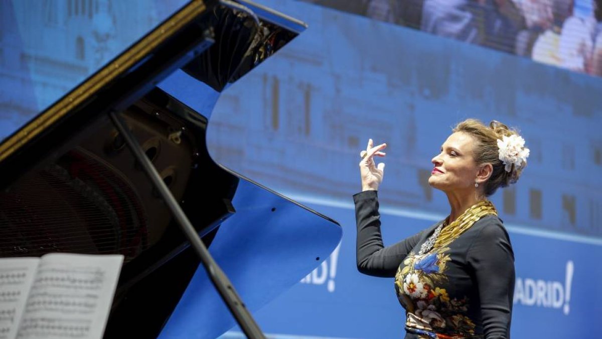 Ainhoa Arteta-S. Enríquez-Nistal