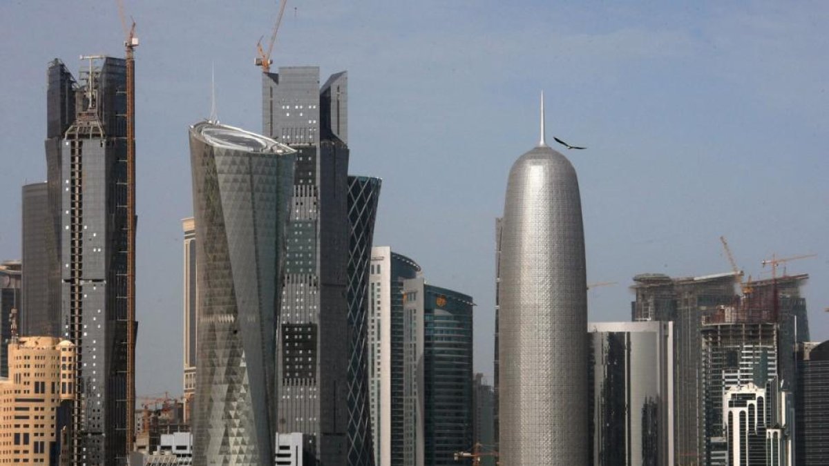 Vista del 'skyline' de Doha.-IAN LANGSDON / EFE