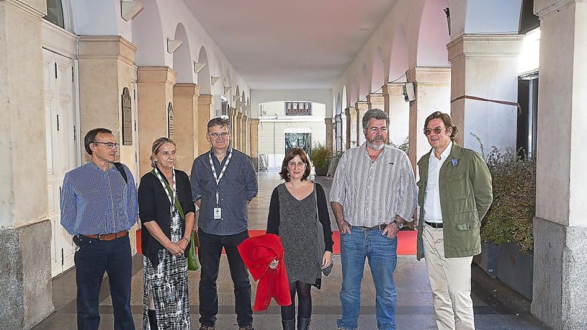 Carlos de Castro, Corina Gamma, Jerry Rothwell, María Sánchez, Juan López de Uralde y Álvaro Longoria.-P. REQUEJO