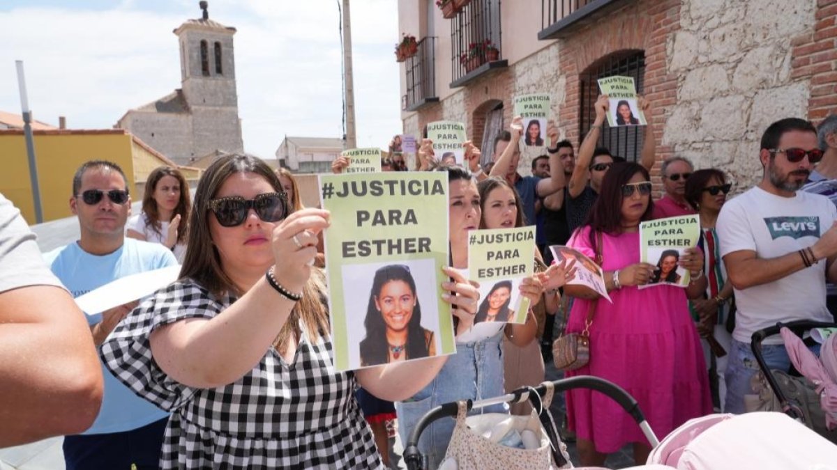 Cocentración de Traspinedo pidiendo 'Justicia para Esther', en una imagen de archivo.-E. M.