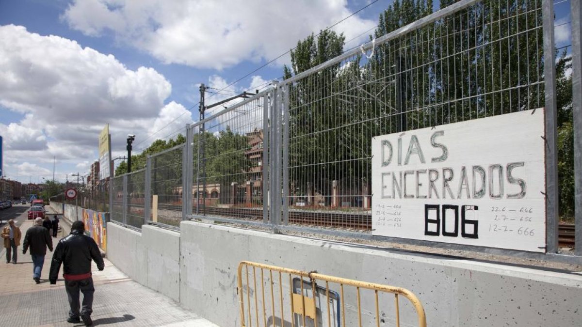 Acceso al paso para peatones en el barrio de la Pilarica-ICAL