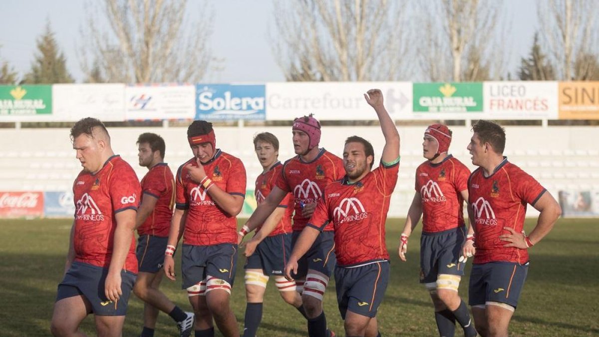 Los ‘leones’ sub-20, ayer en Valladolid en el Training Camp.-J. C. CASTILLO