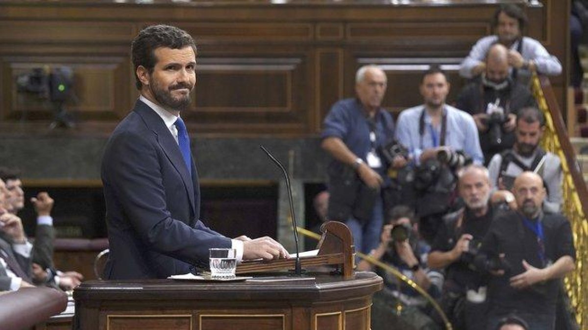 Pablo Casado, en la tribuna del Congreso de los Diputados.-DAVID CASTRO