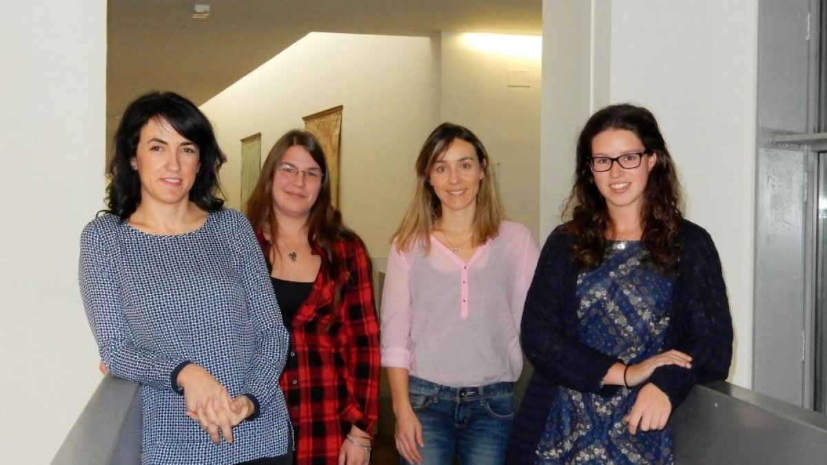 Raquel Fidalgo, Rut Sánchez, Patricia Robledo y María Arrimada en la Universidad de León.-EL MUNDO