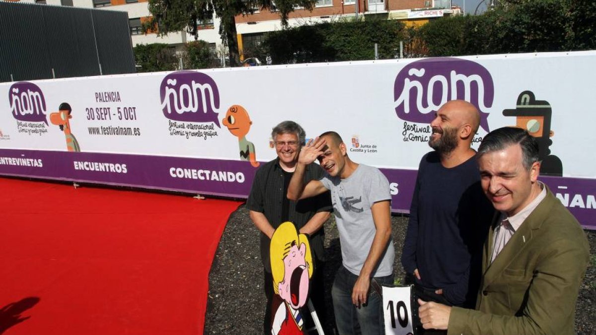 Scott McCloud, David Aja, Jorge González y Matt Madden en el I Festival Internacional del Cómic y Novela Gráfica ÑAM que comienza con los talleres 'Entreviñas' a cargo de estos prestigiosos profesionales nacionales e internacionales-Ical
