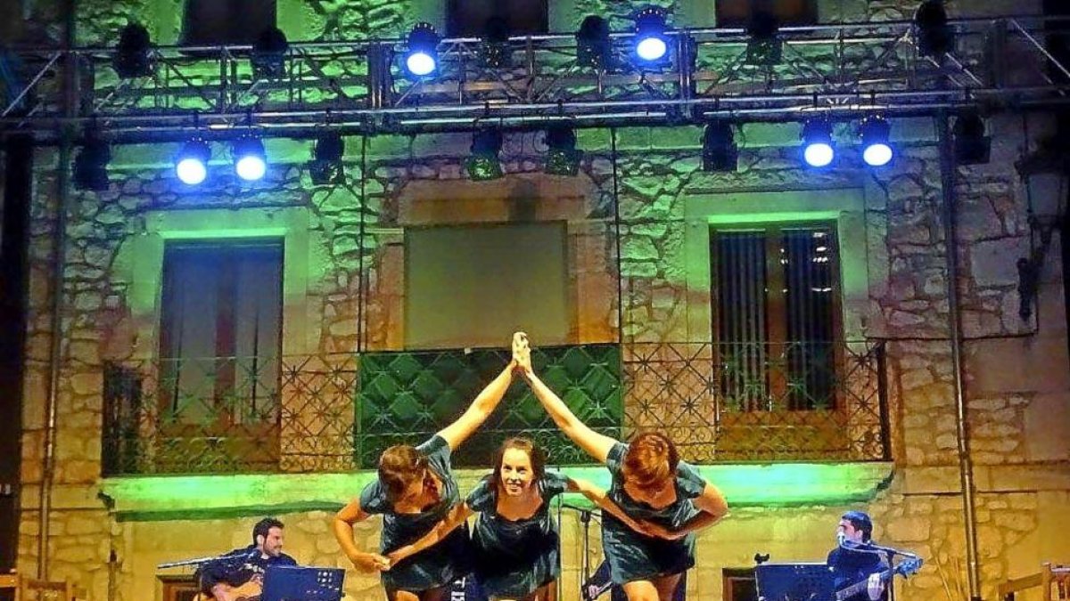 Irish Treble, compañía de música y danza irlandesa.-IRISH TREBLE