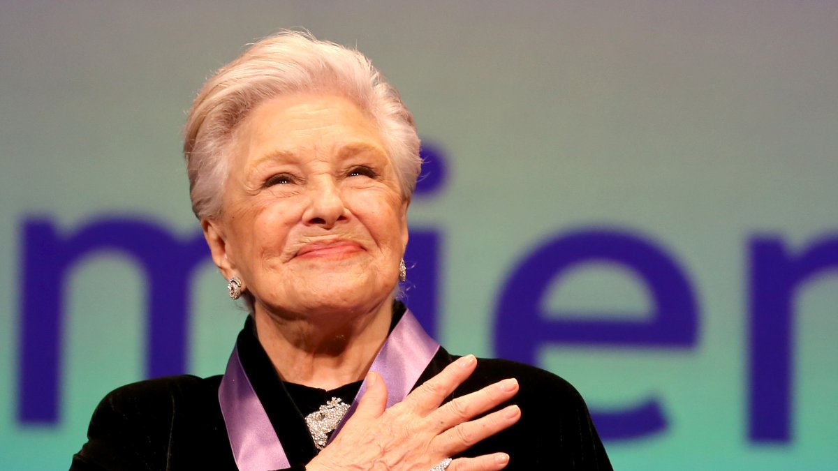 Acto de entrega de la Medalla de Oro de Valladolid a la actriz
Lola Herrera, imagen de archivo - ICAL