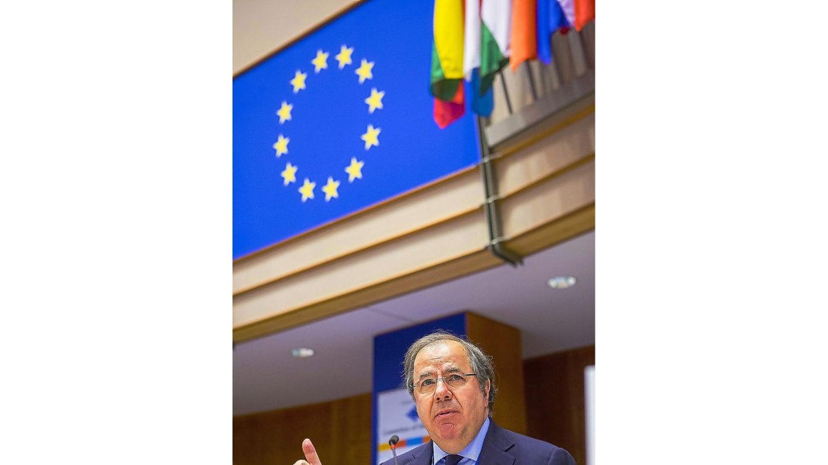 Juan Vicente Herrera durante su intervención en Bruselas-ICAL