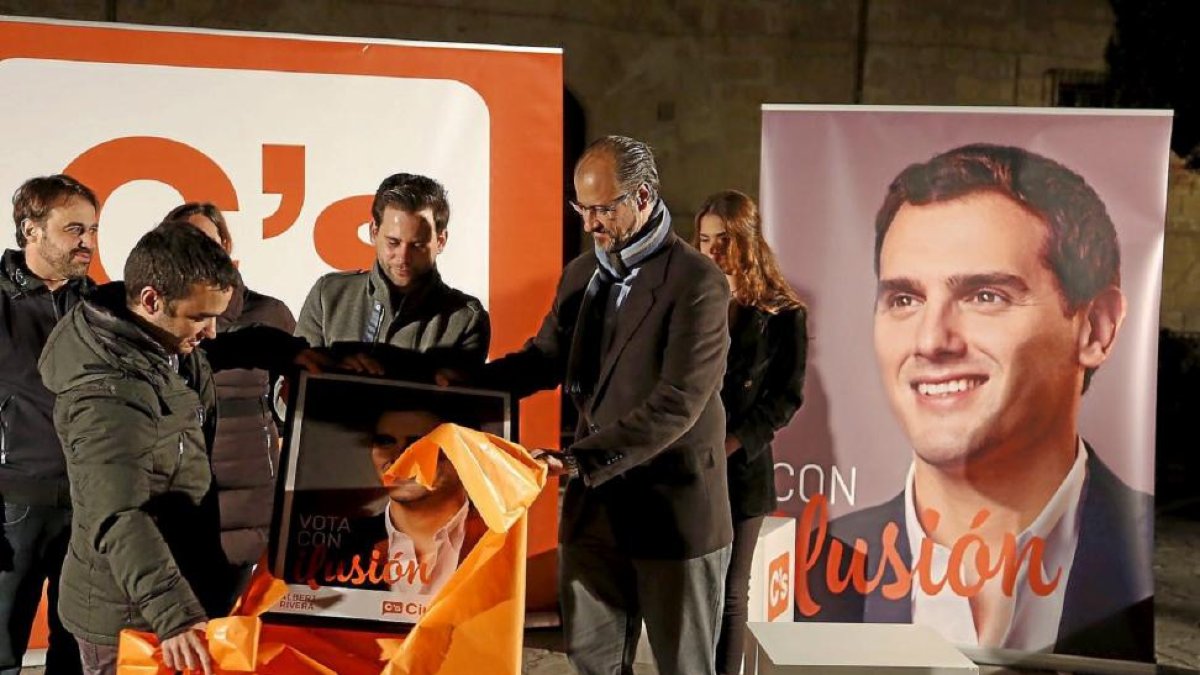 Luis Fuentes y Pablo Yáñez, ayer en Salamanca.-ICAL
