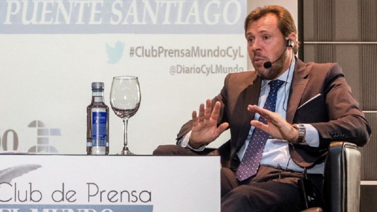 Óscar Puente, en un momento del Club de Prensa de EL MUNDO DE CASTILLA Y LEÓN.-PABLO REQUEJO/PHOTOGENIC