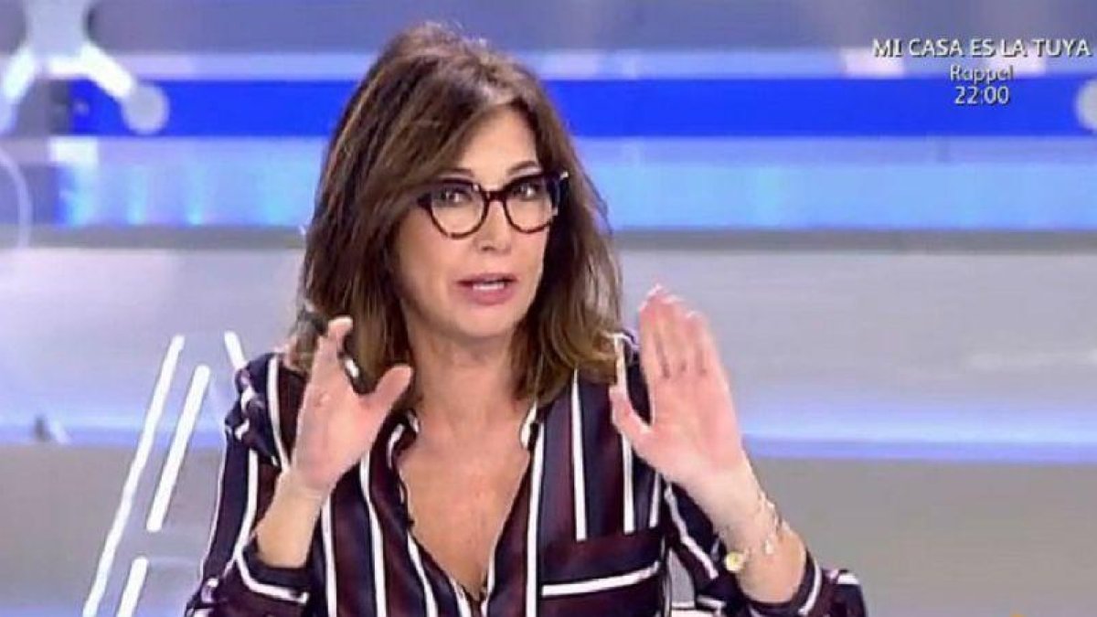 Ana Rosa Quintana, este miércoles, dando explicaciones sobre su desliz del día anterior.-TELE 5