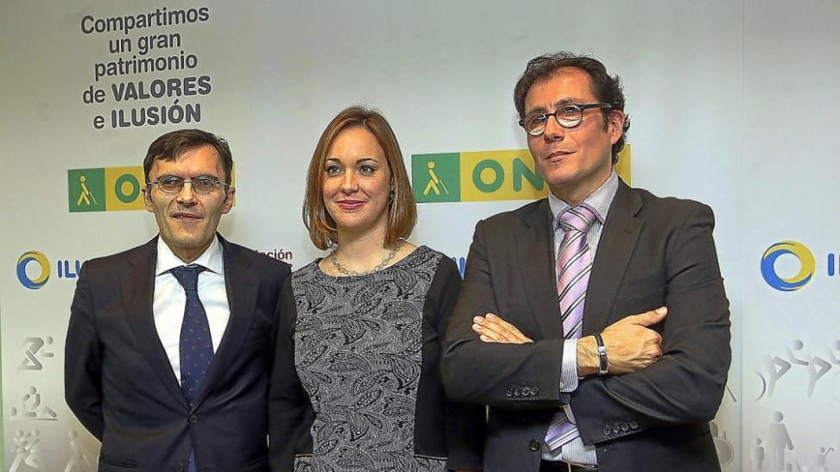 Alberto Durán, Arancha Casado e Ismael Pérez.-ICAL